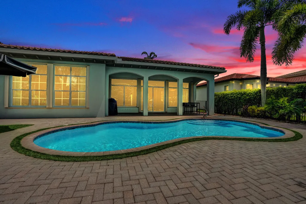 12370 NW 80th Place Parkland FL 33076