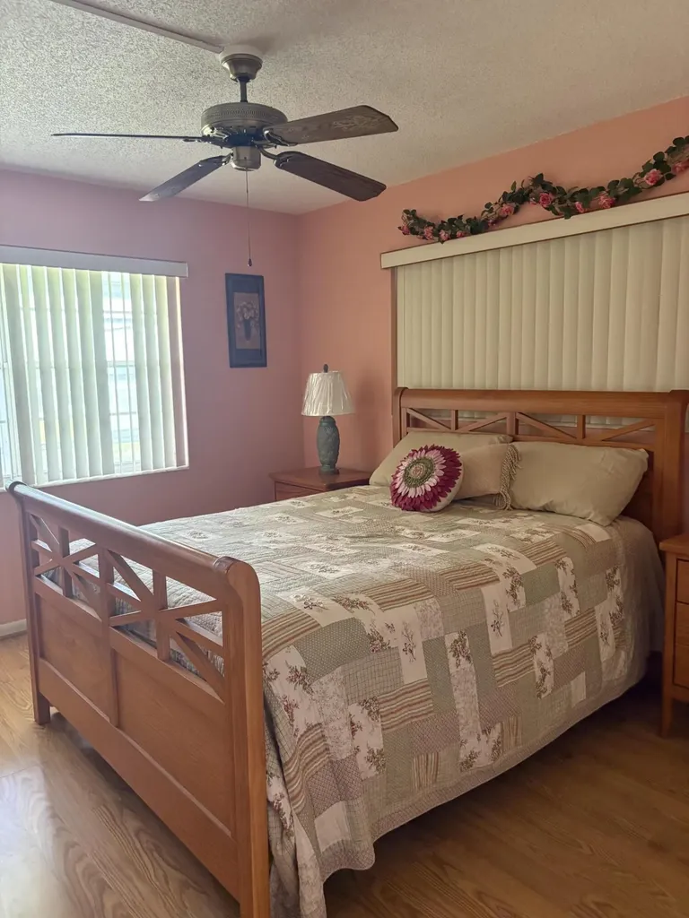 25 Kent B West Palm Beach FL 33417