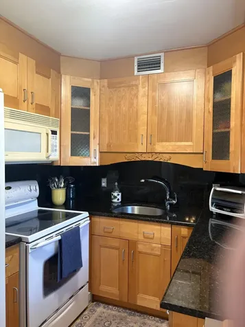 25 Kent B West Palm Beach FL 33417