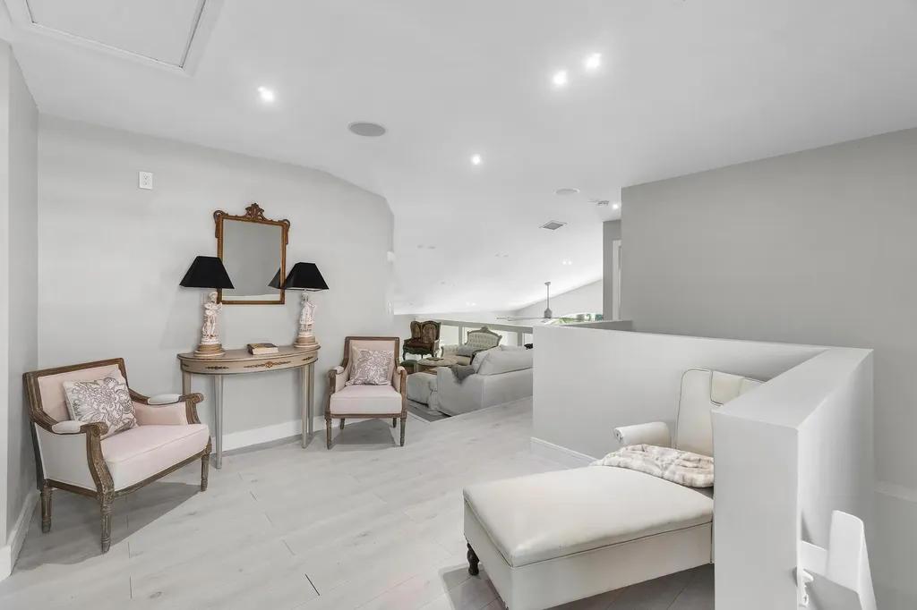 2550 NW 52nd Street Boca Raton FL 33496