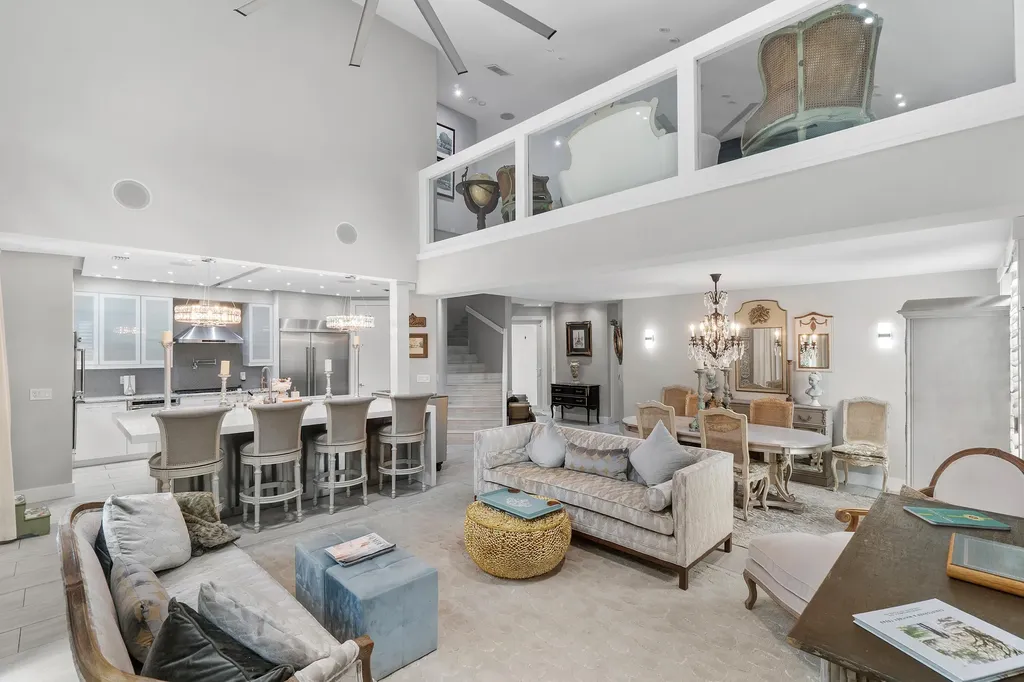 2550 NW 52nd Street Boca Raton FL 33496