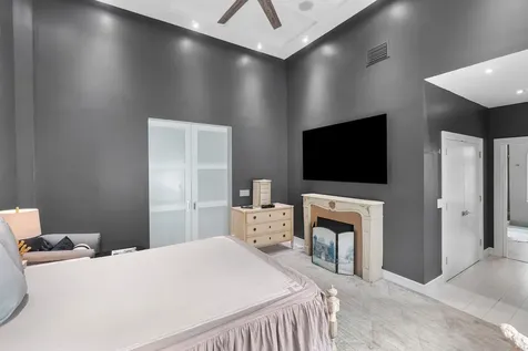 2550 NW 52nd Street Boca Raton FL 33496