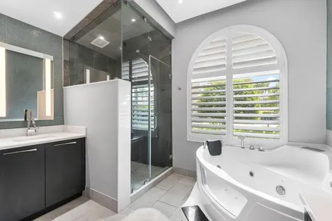 2550 NW 52nd Street Boca Raton FL 33496
