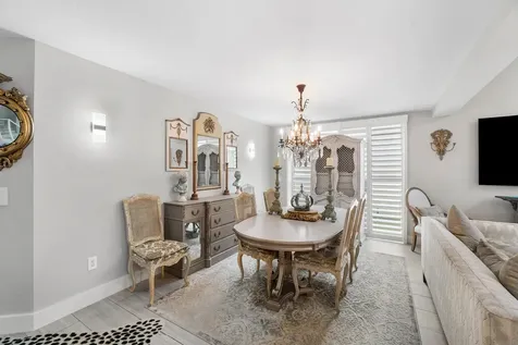 2550 NW 52nd Street Boca Raton FL 33496