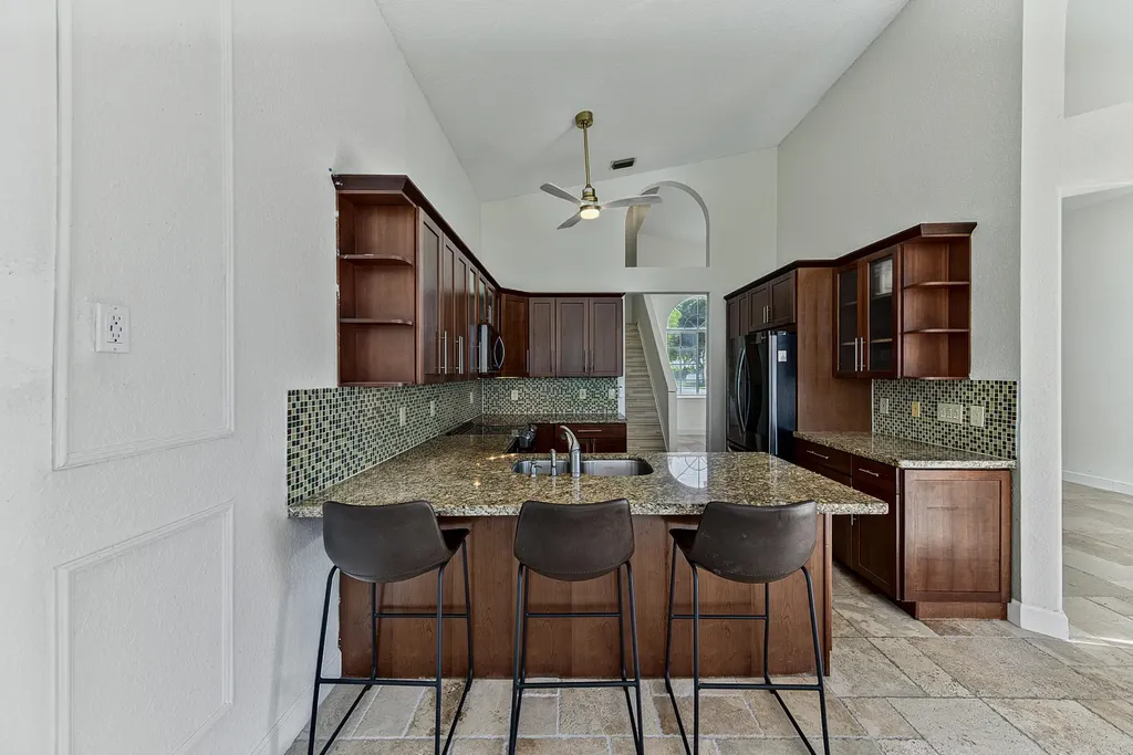 4583 NW 7th Place Deerfield Beach FL 33442
