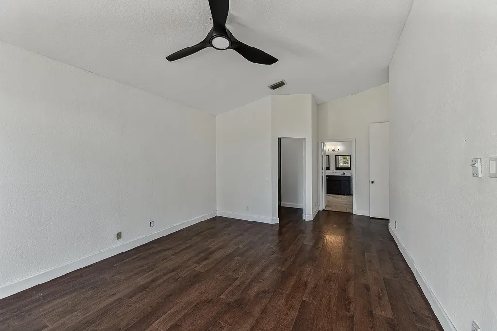 4583 NW 7th Place Deerfield Beach FL 33442