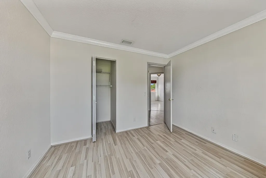 4583 NW 7th Place Deerfield Beach FL 33442