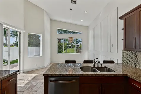 4583 NW 7th Place Deerfield Beach FL 33442