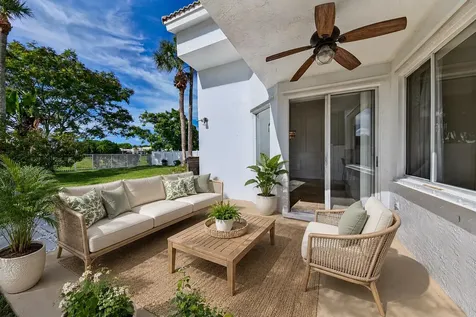 4583 NW 7th Place Deerfield Beach FL 33442