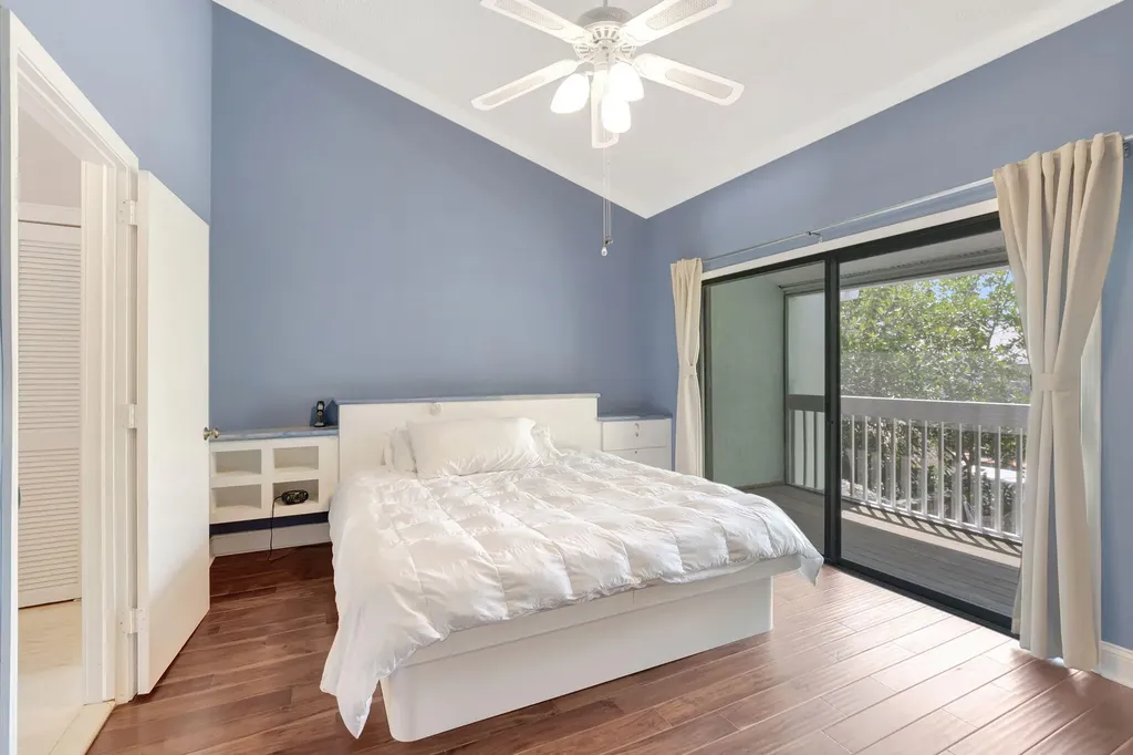 626 Mariners Way Boynton Beach FL 33435