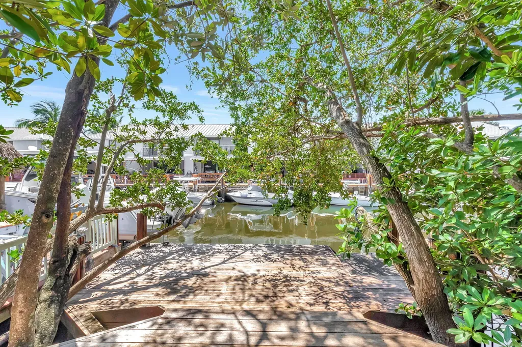 626 Mariners Way Boynton Beach FL 33435