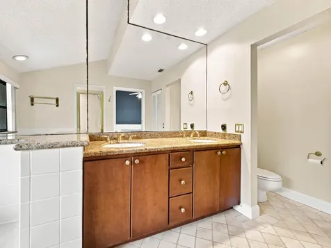 626 Mariners Way Boynton Beach FL 33435