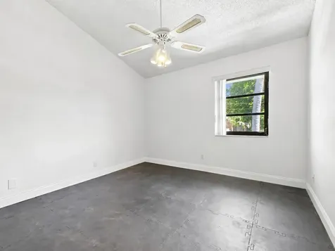 626 Mariners Way Boynton Beach FL 33435