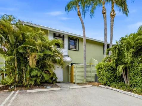 626 Mariners Way Boynton Beach FL 33435