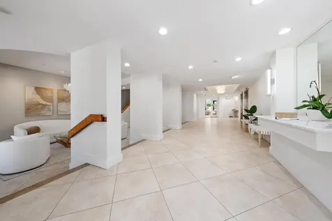 5250 N Ocean Drive Singer Island FL 33404