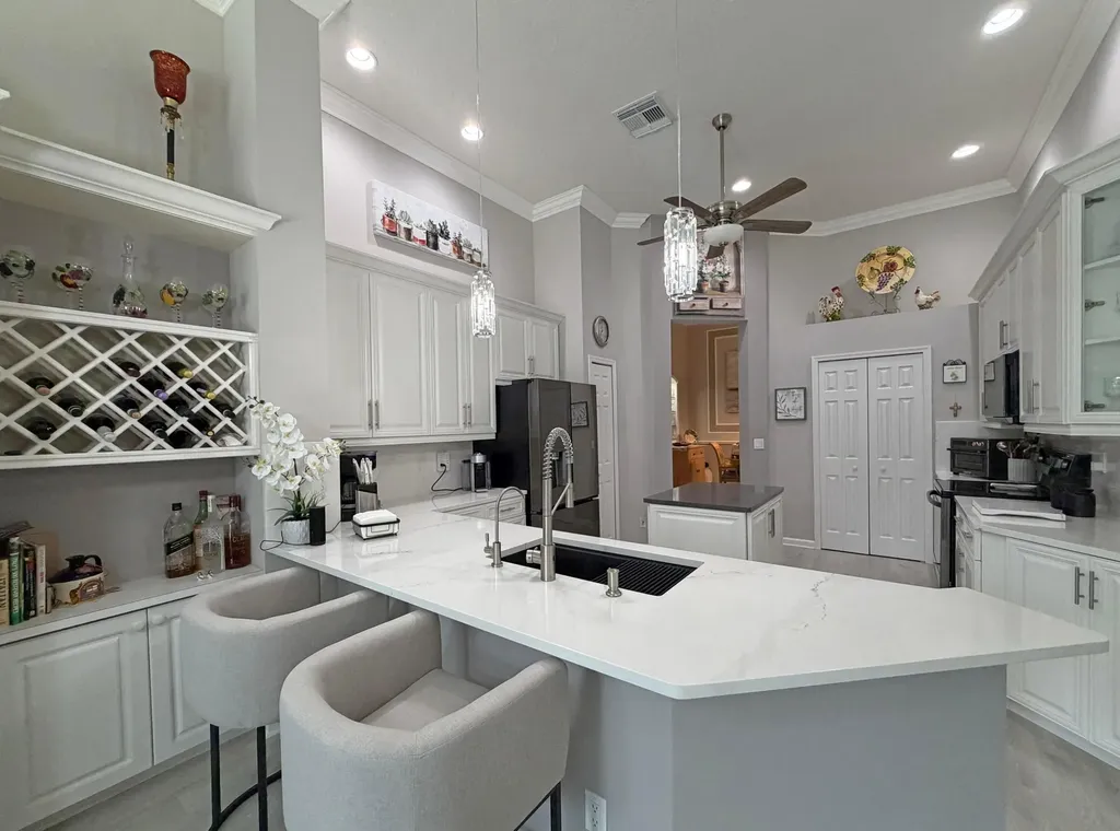 728 SW Lake Charles Circle Port St Lucie FL 34986