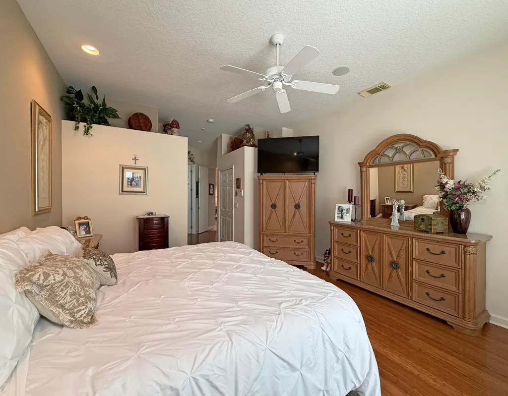 728 SW Lake Charles Circle Port St Lucie FL 34986