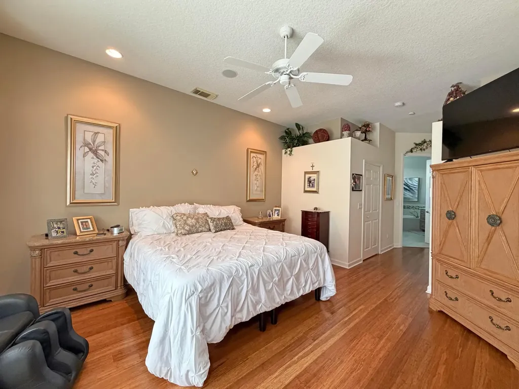 728 SW Lake Charles Circle Port St Lucie FL 34986