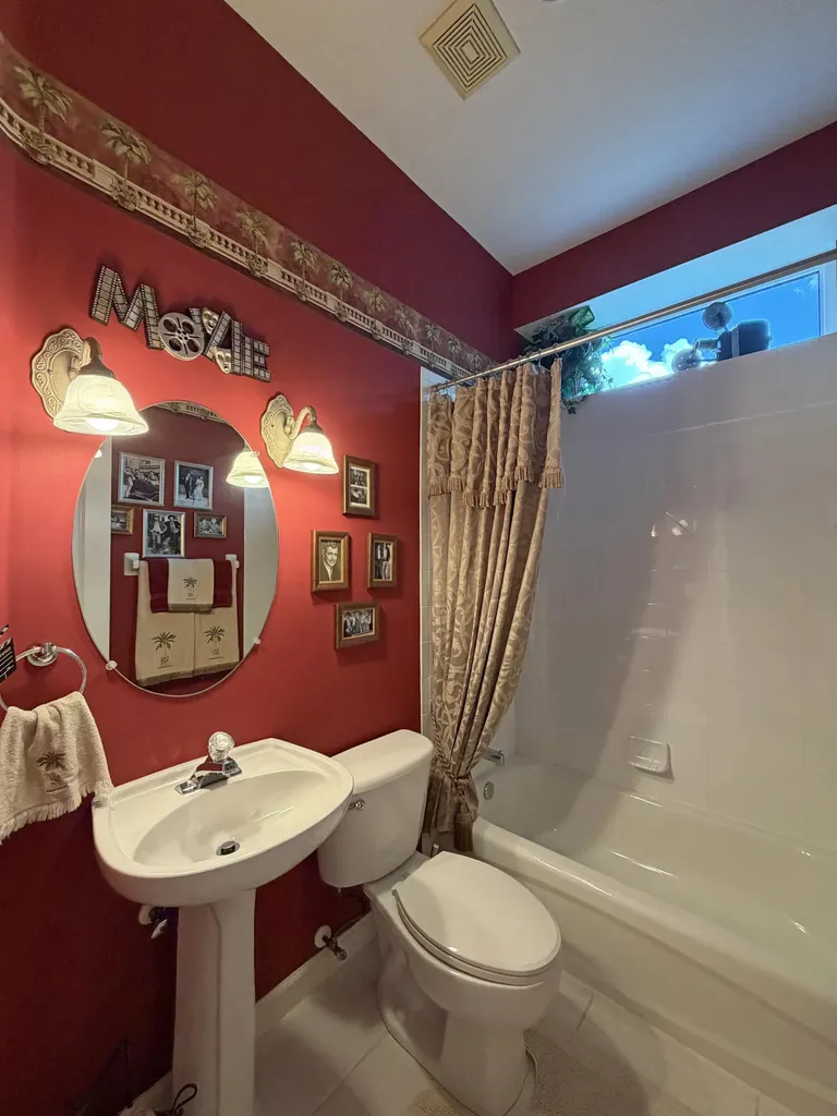 728 SW Lake Charles Circle Port St Lucie FL 34986