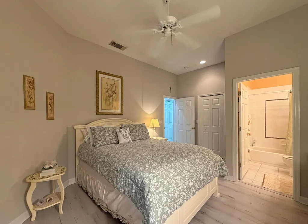 728 SW Lake Charles Circle Port St Lucie FL 34986