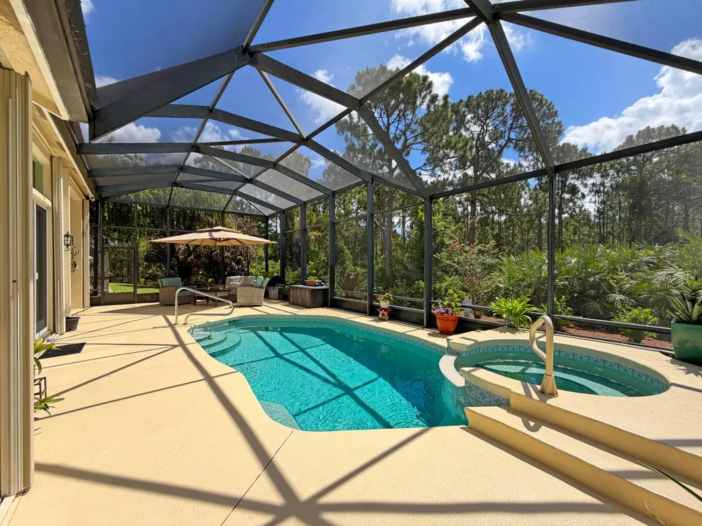 728 SW Lake Charles Circle Port St Lucie FL 34986