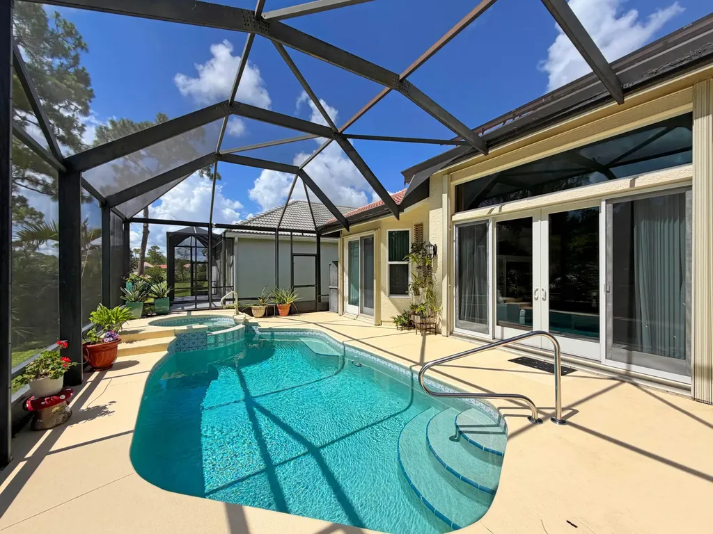 728 SW Lake Charles Circle Port St Lucie FL 34986