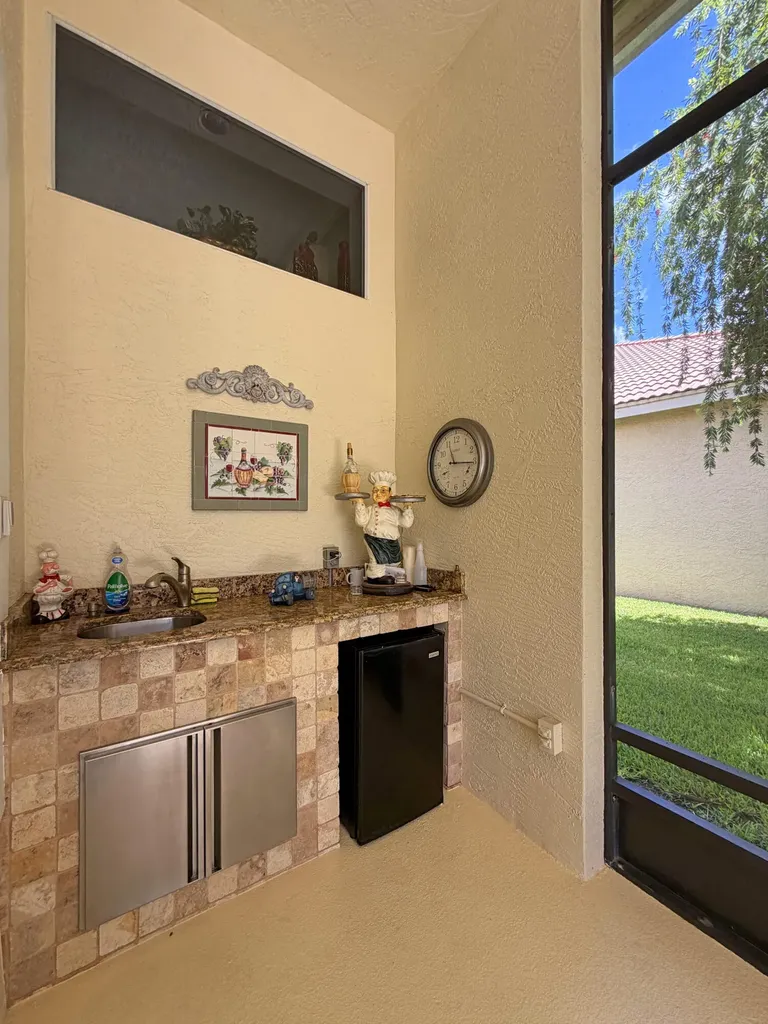 728 SW Lake Charles Circle Port St Lucie FL 34986