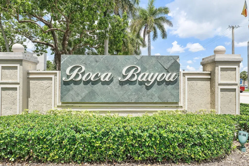 20 Royal Palm Way Boca Raton FL 33432