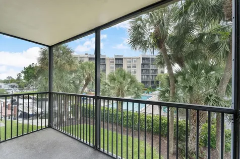 20 Royal Palm Way Boca Raton FL 33432