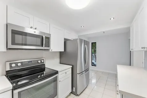 20 Royal Palm Way Boca Raton FL 33432