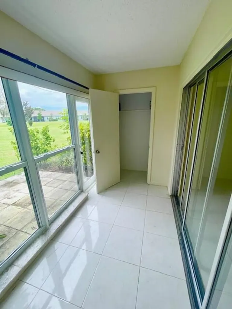 13757 Flora Place Delray Beach FL 33484