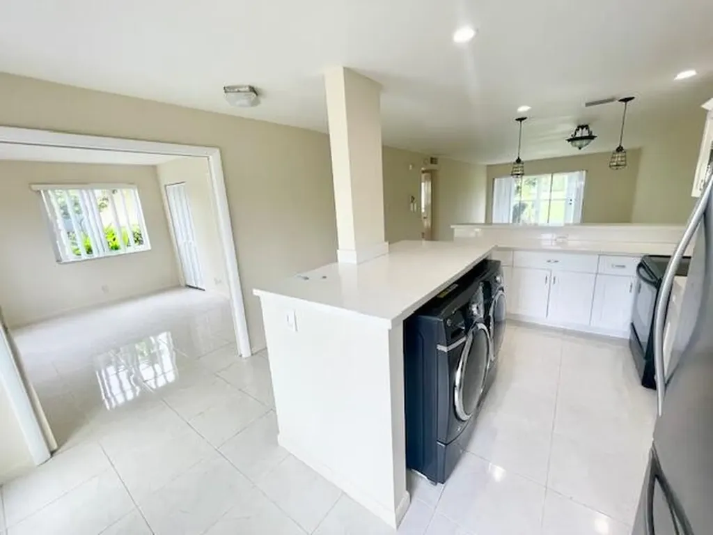 13757 Flora Place Delray Beach FL 33484