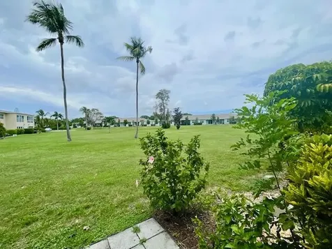13757 Flora Place Delray Beach FL 33484
