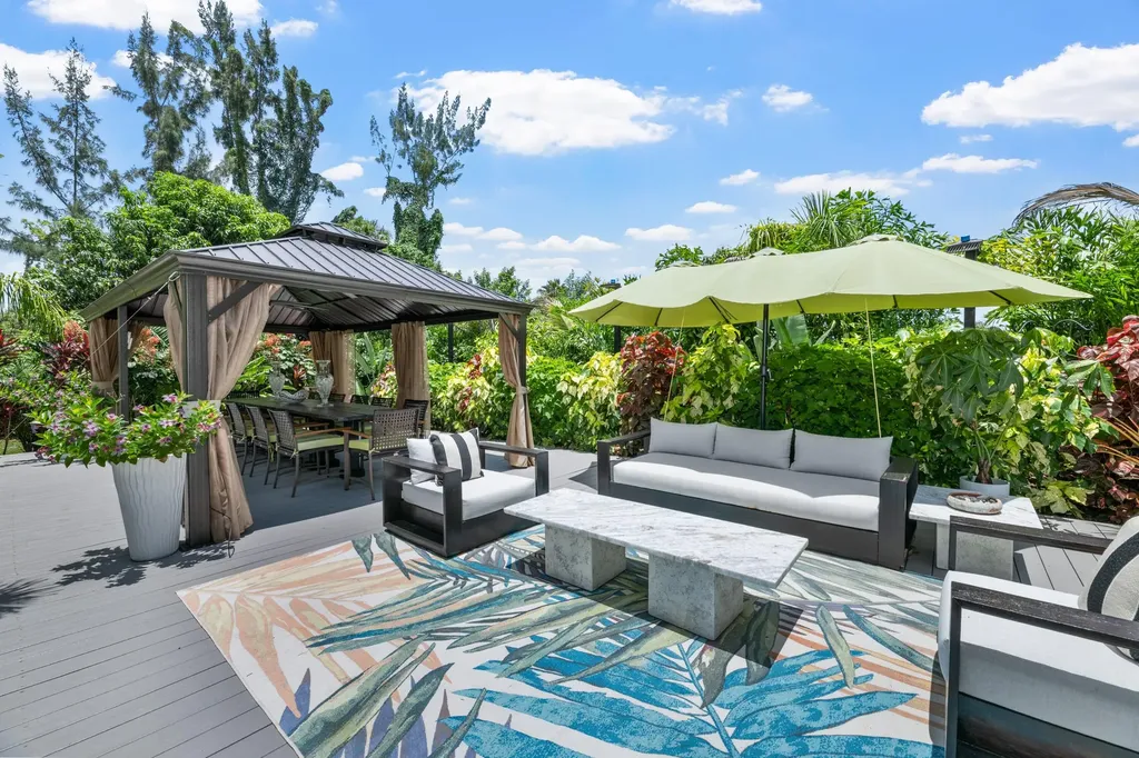 14800 April Drive Loxahatchee Groves FL 33470