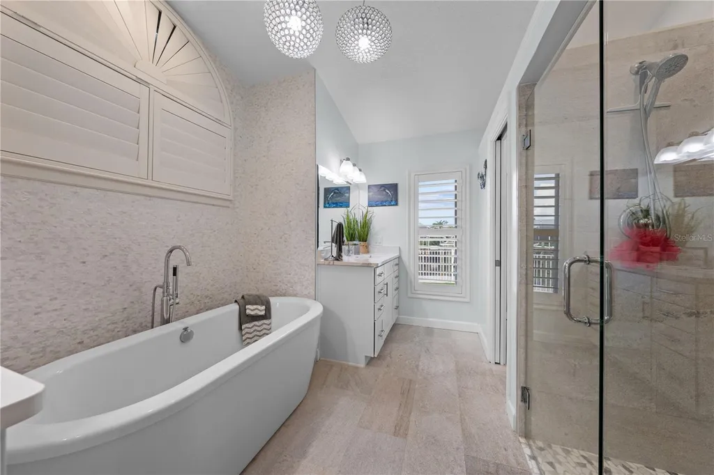 123 Queen Ann Court Hutchinson Island FL 34949