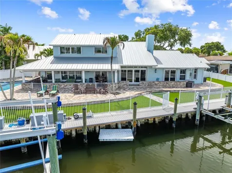 123 Queen Ann Court Hutchinson Island FL 34949
