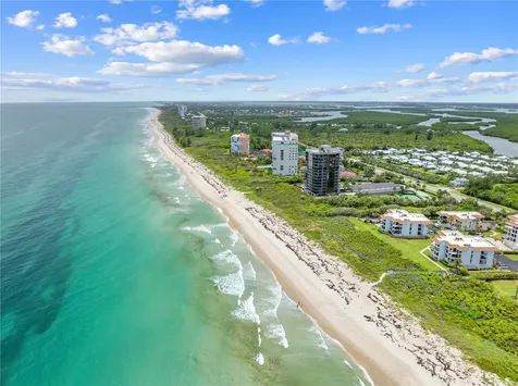 123 Queen Ann Court Hutchinson Island FL 34949