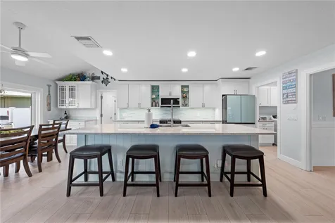 123 Queen Ann Court Hutchinson Island FL 34949
