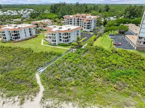 123 Queen Ann Court Hutchinson Island FL 34949