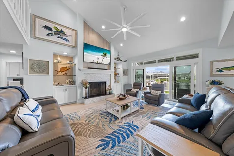 123 Queen Ann Court Hutchinson Island FL 34949