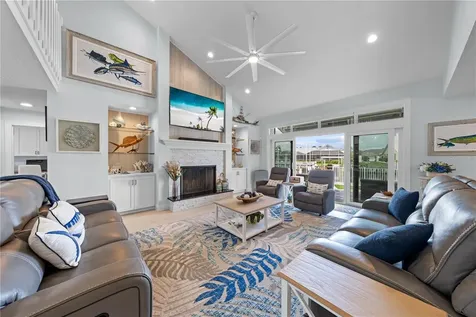 123 Queen Ann Court Hutchinson Island FL 34949