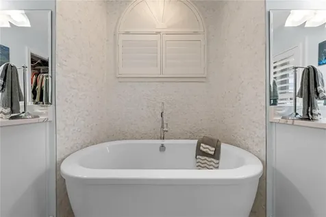 123 Queen Ann Court Hutchinson Island FL 34949