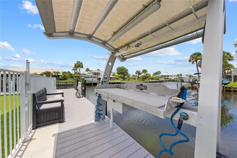 123 Queen Ann Court Hutchinson Island FL 34949