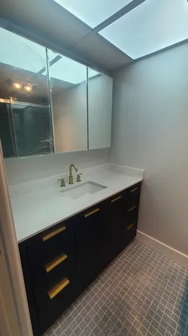 421 NE 14th Avenue Hallandale Beach FL 33009