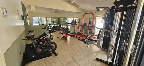 421 NE 14th Avenue Hallandale Beach FL 33009