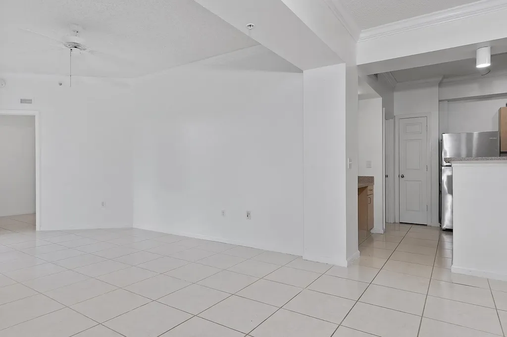 533 NE 3rd Avenue Fort Lauderdale FL 33301