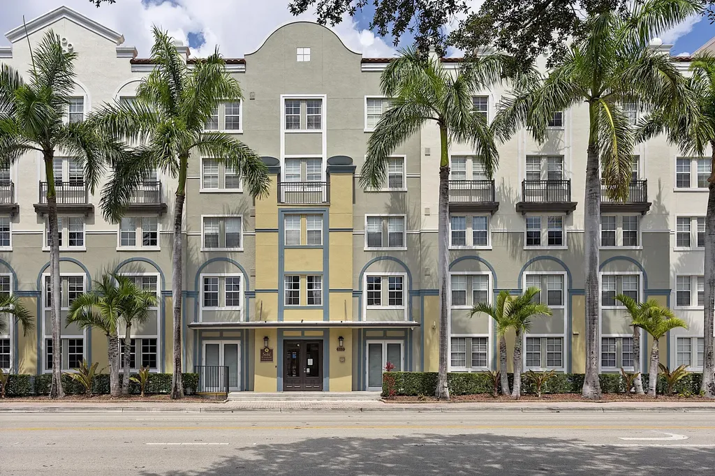 533 NE 3rd Avenue Fort Lauderdale FL 33301
