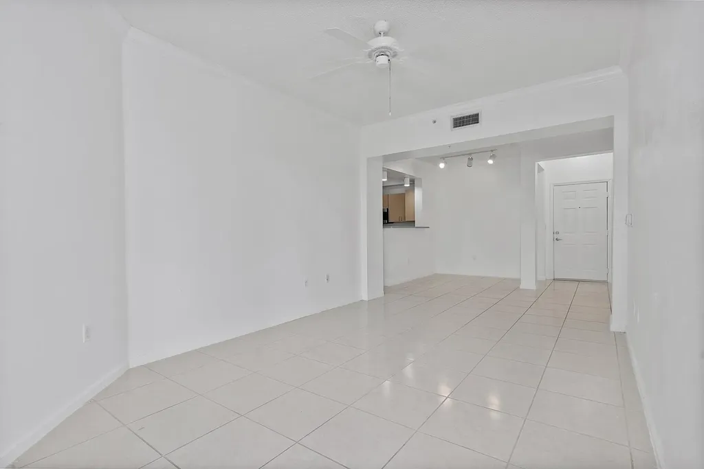 533 NE 3rd Avenue Fort Lauderdale FL 33301