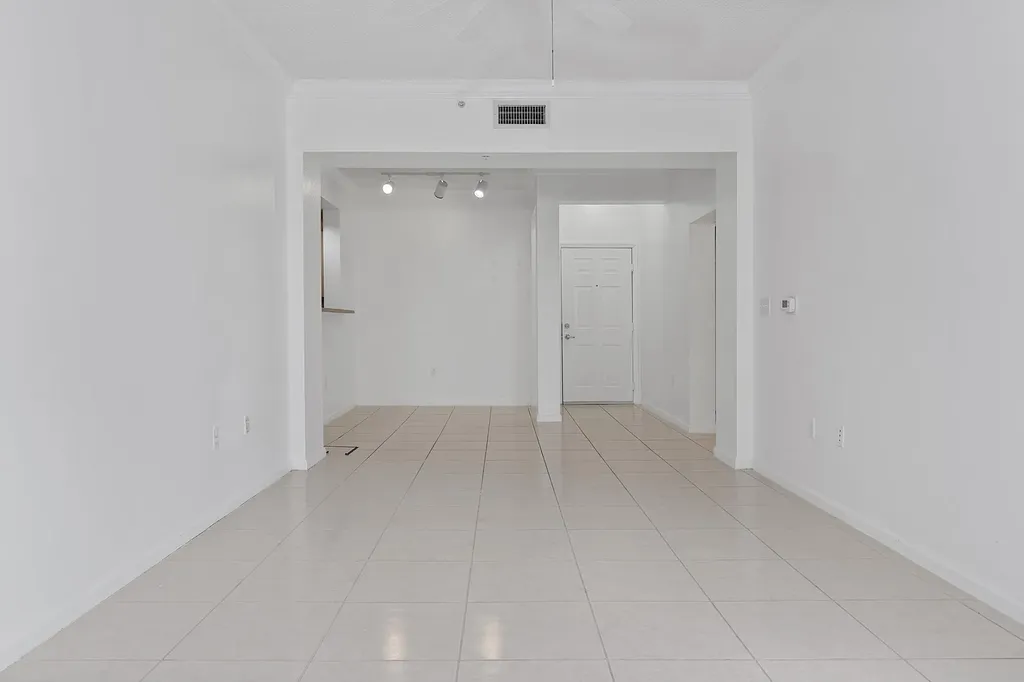 533 NE 3rd Avenue Fort Lauderdale FL 33301