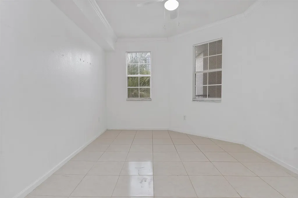 533 NE 3rd Avenue Fort Lauderdale FL 33301